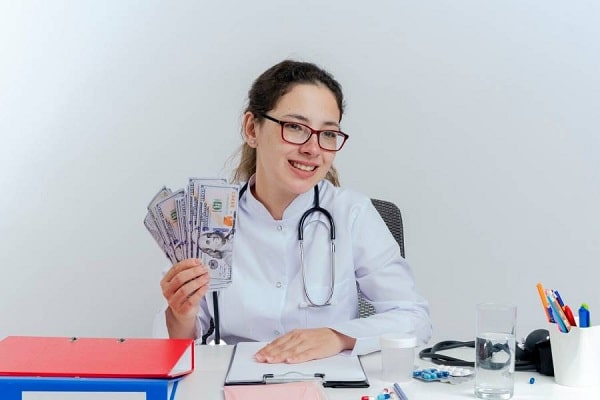 پردرآمدترین تخصص‌های پزشکی